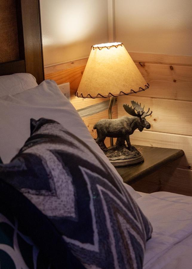 Denali Wild Stay - Moose Cabin, Free Wifi, 2 Private Bedrooms, Sleep 6 Healy Kültér fotó